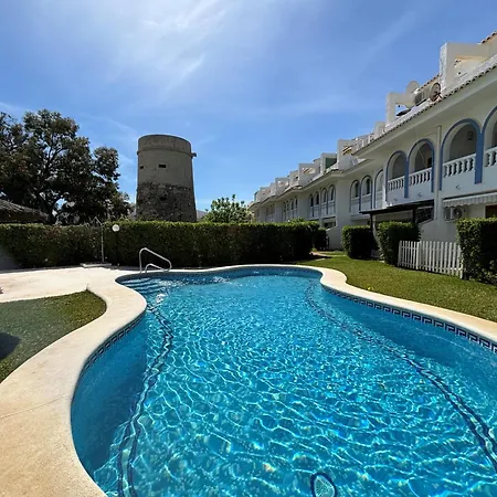 Torre Almadrava Primera Linea Serviden * デニア