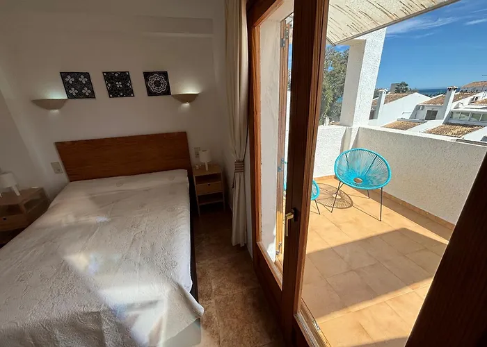 Torre Almadrava Primera Linea Serviden デニア