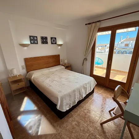 Torre Almadrava Primera Linea Serviden Appartement