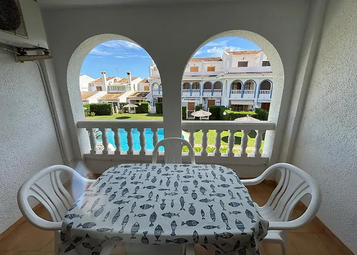 Torre Almadrava Primera Linea Serviden دينايا