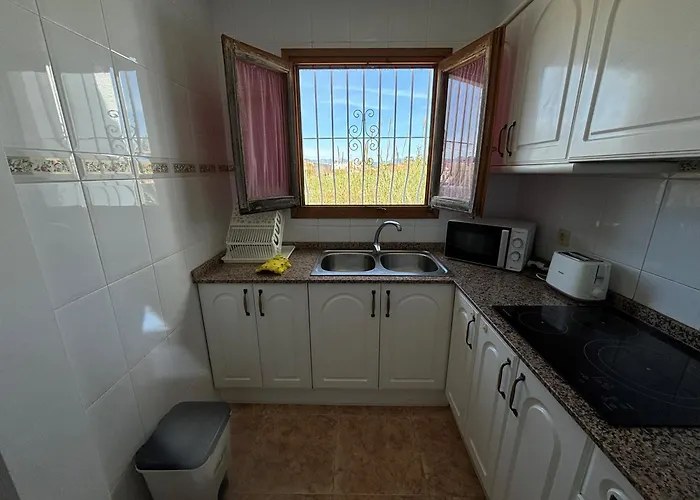 Torre Almadrava Primera Linea Serviden شقة *